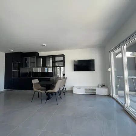 Omazic Apartment Trogir