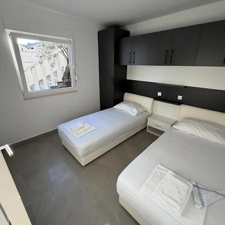 Apartment Omazic *