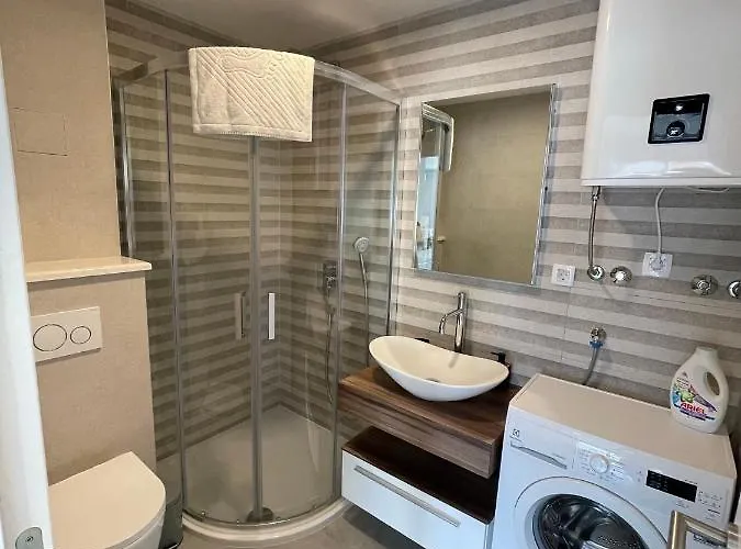 Omazic Τρογκίρ